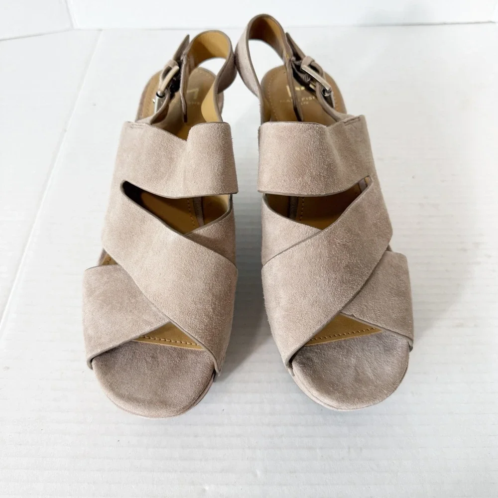 Marc Fisher LTD Bianka Tan Suede Retro Platform Wedge Strappy Sandal Size 7